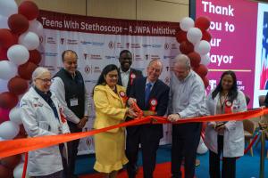 adh-teens-with-stethoscopes- ribbon cutting ceremony headed by New Brunswick Mayor, Jim Cahill and Dr. Sudha Nahar.